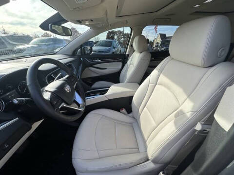 2024 Buick Enclave Essence