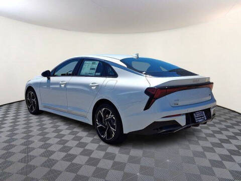 2026 Kia K5