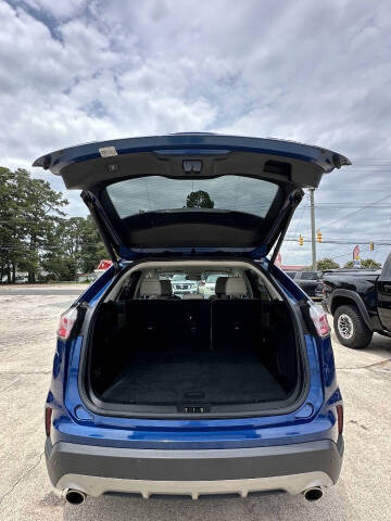 2020 Ford Edge Titanium