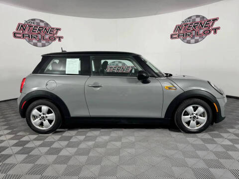 2016 MINI Hardtop 2 Door Cooper