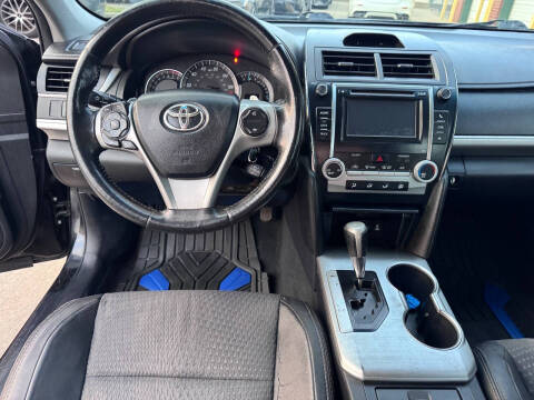 2013 Toyota Camry SE