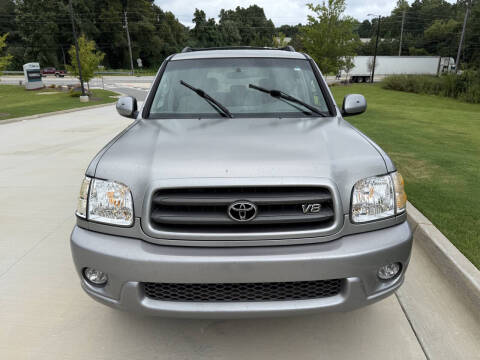 2004 Toyota Sequoia SR5