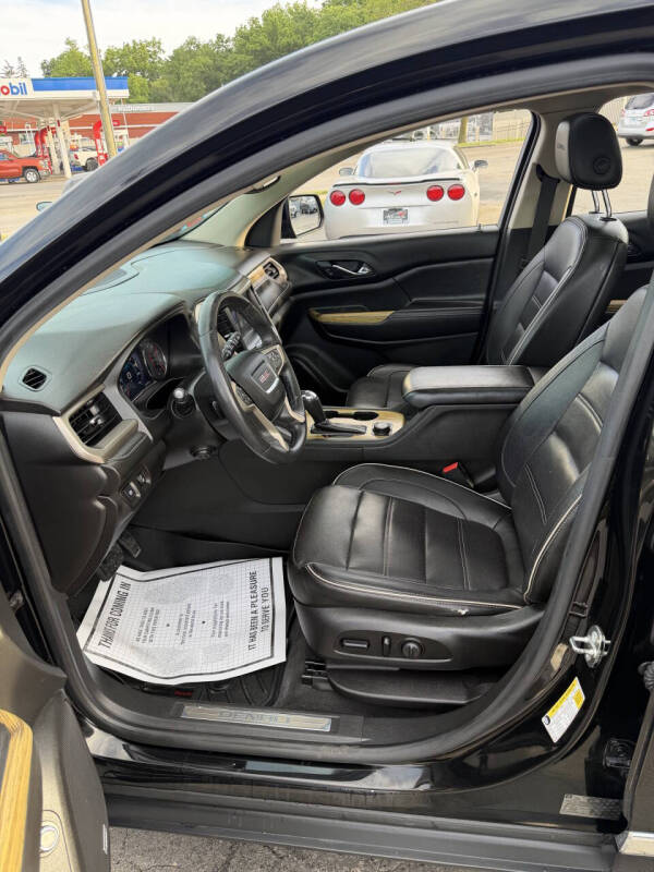 2017 GMC Acadia Denali