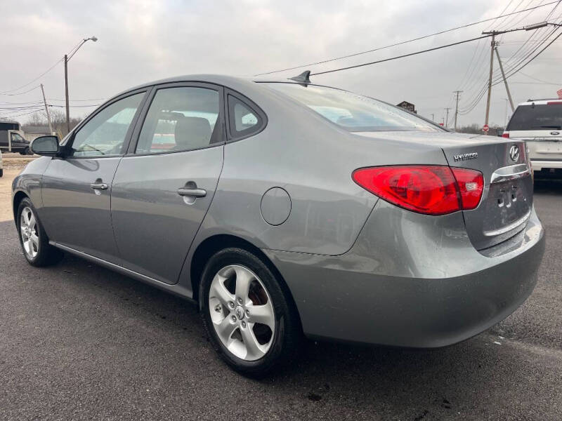 2010 Hyundai Elantra Blue