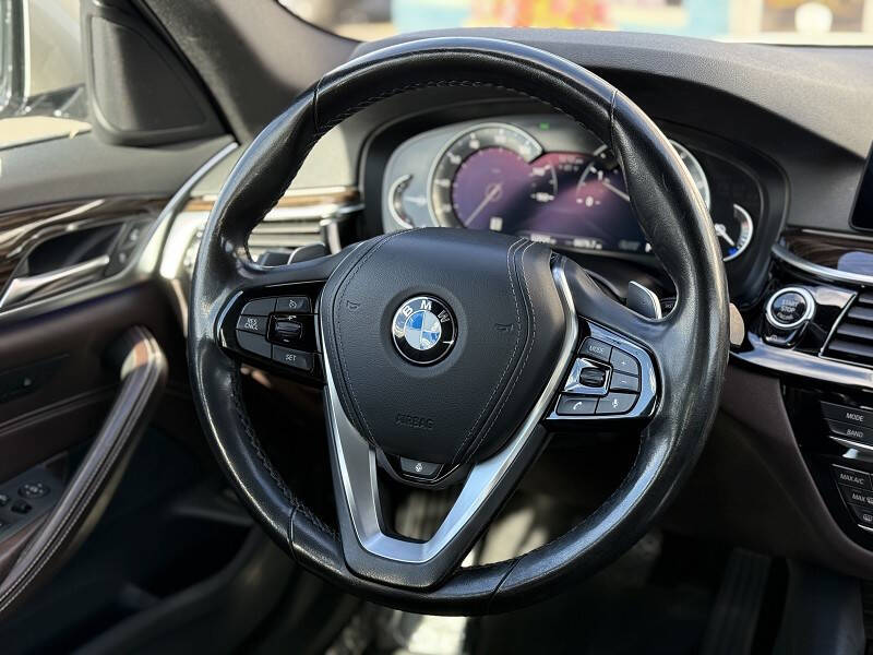 2019 BMW 5 Series 530i xDrive
