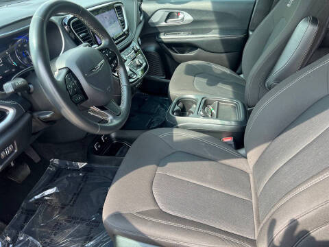 2021 Chrysler Pacifica Touring