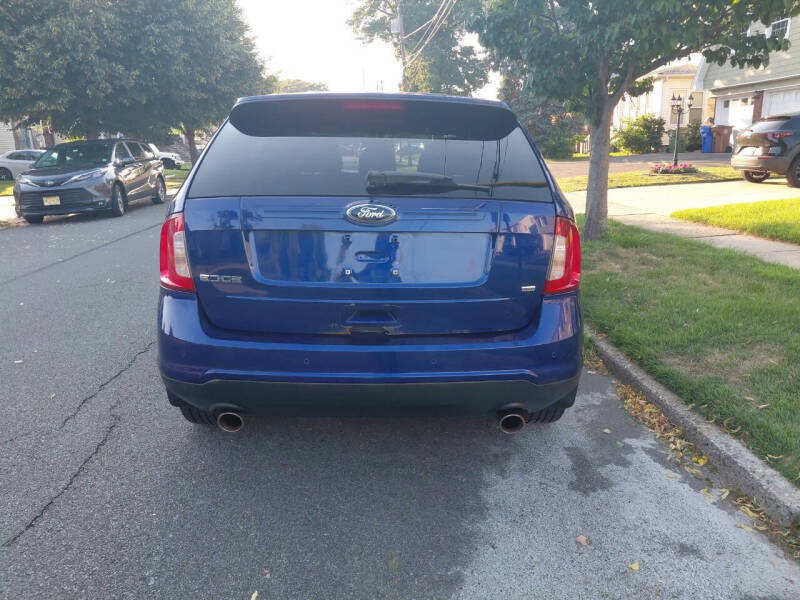 2013 Ford Edge SE