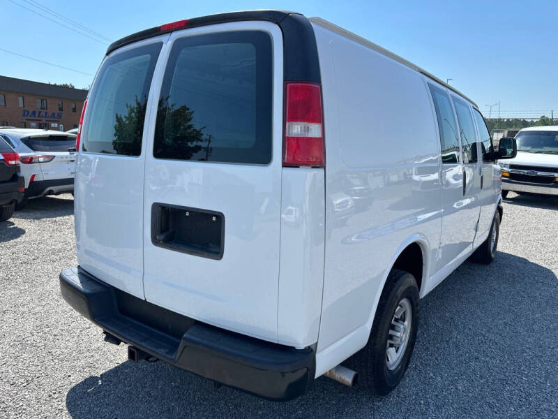 2019 Chevrolet Express 2500