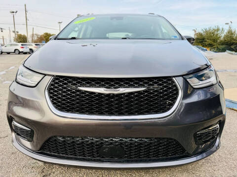2022 Chrysler Pacifica Touring L