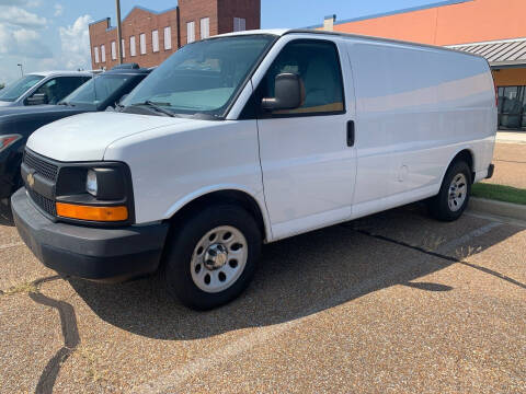 White cargo best sale van for sale