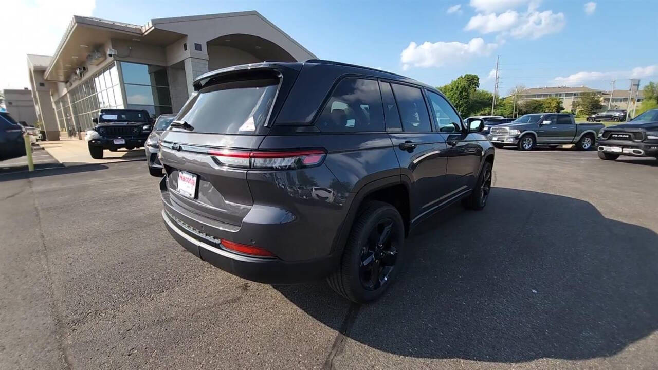 2024 Jeep Grand Cherokee for sale at Victoria Auto Sales in Victoria, MN