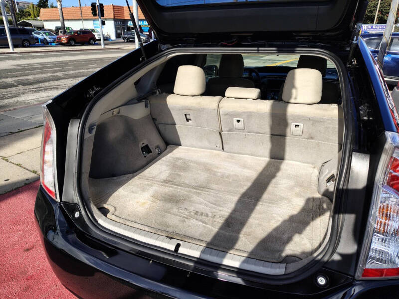 2014 Toyota Prius Four
