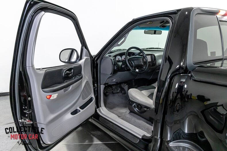 2000 Ford F-150 SVT Lightning