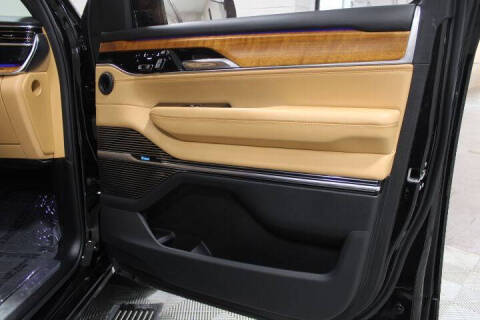 2022 Jeep Grand Wagoneer Series III