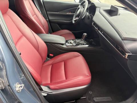 2025 Mazda CX-30 2.5 S Carbon Edition