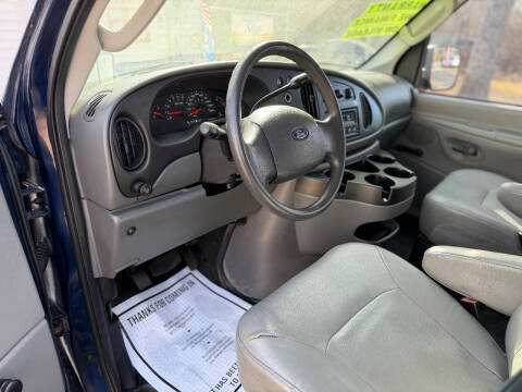 2008 Ford E-Series E-350 SD XLT