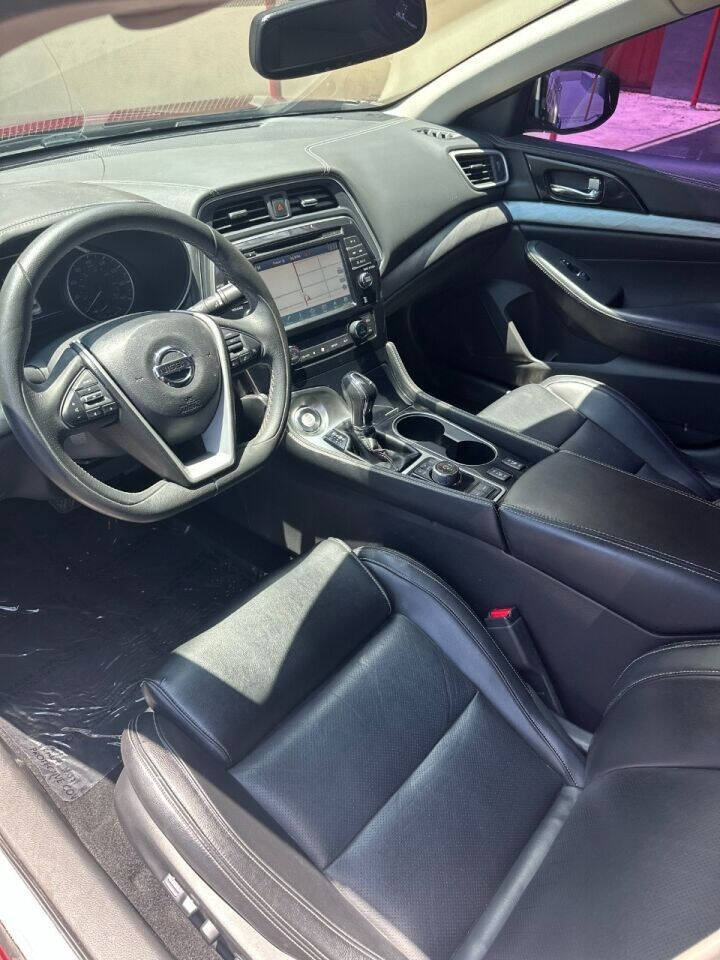 2017 NISSAN Maxima Sedan - $16,495