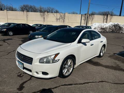 2009 Nissan Maxima for sale at Metro Motor Sales in Minneapolis MN