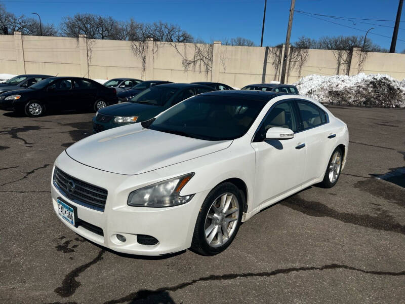 2009 Nissan Maxima for sale at Metro Motor Sales in Minneapolis MN