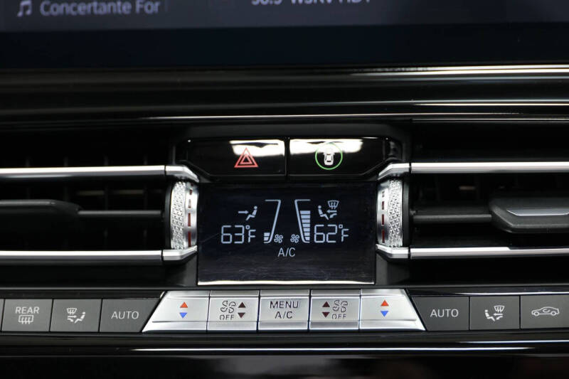 2020 BMW 8 Series 840i