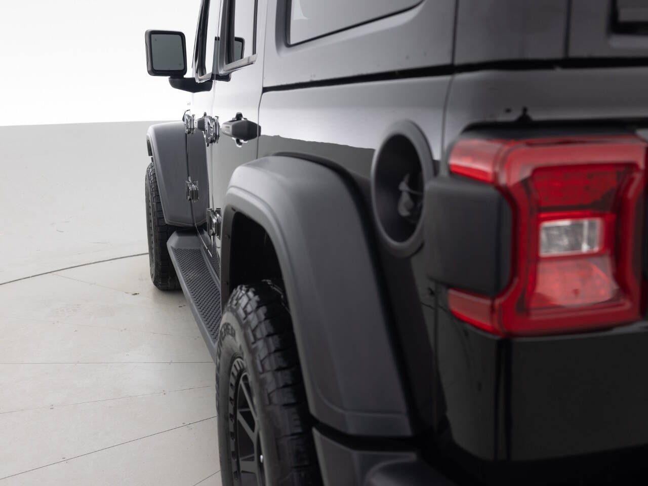 Used Car 2018 Jeep Wrangler Unlimited  Sport S 4x4 4dr Suv (midyear Release) For Sale Under $20,000 In Coal City, Illinois