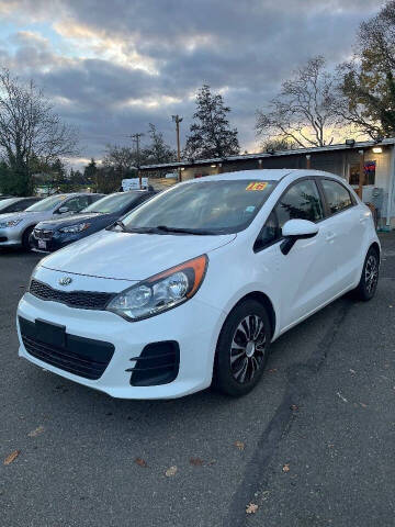 2016 Kia Rio 5-Door LX