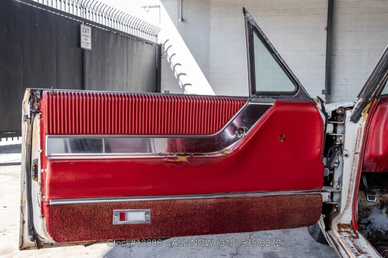 1965 Ford Thunderbird