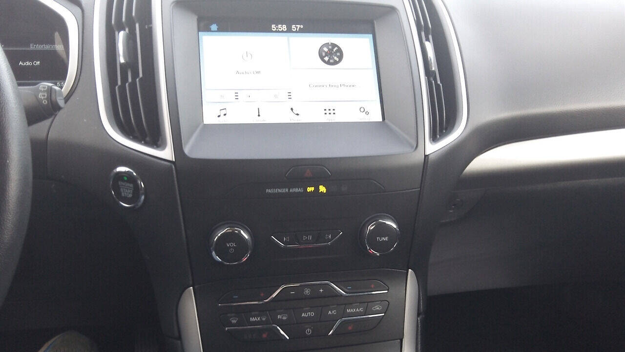 2019 Ford Edge