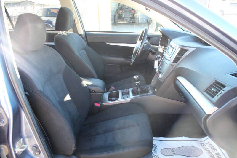 2013 Subaru Outback 2.5i Premium