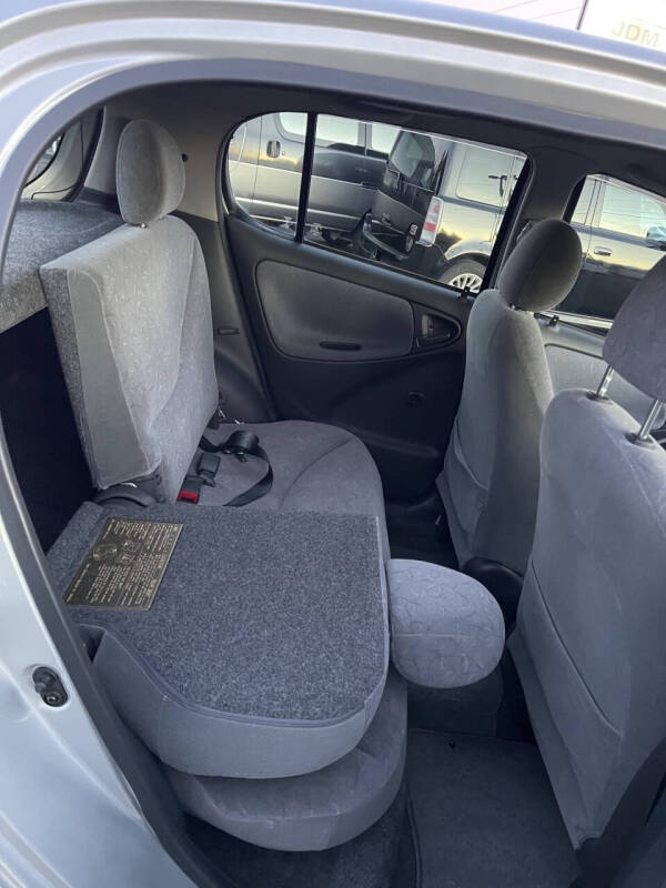 1999 Toyota Vitz Yaris
