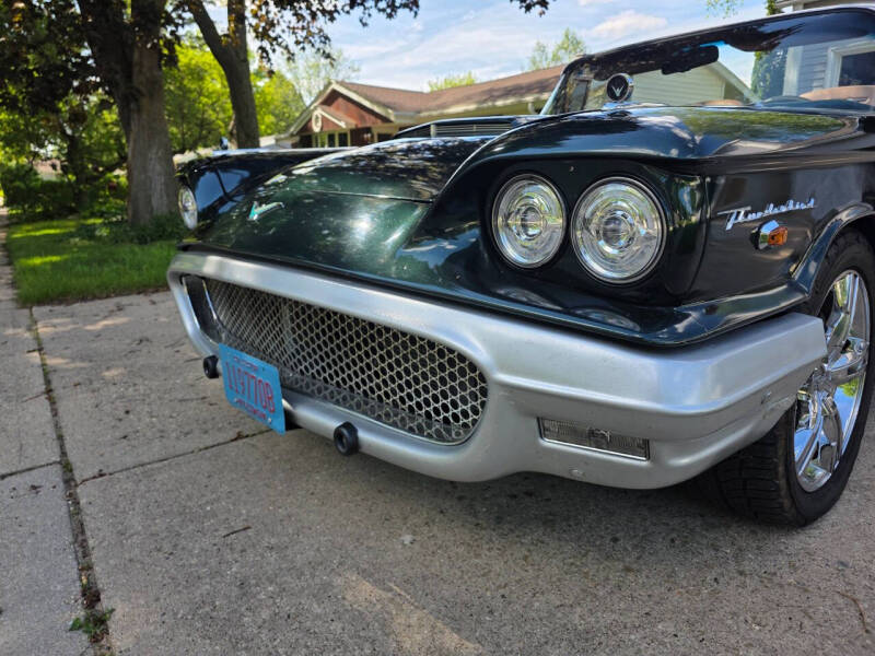 1958 Ford Thunderbird