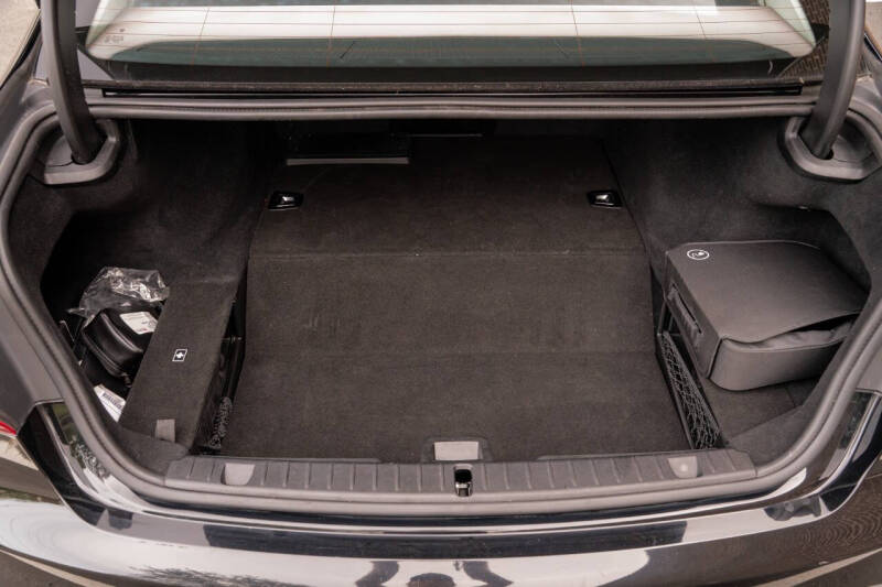 2018 BMW 7 Series 740e xDrive iPerformance