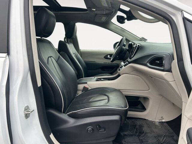 2024 Chrysler Pacifica Limited