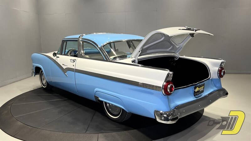 1956 Ford Crown Victoria