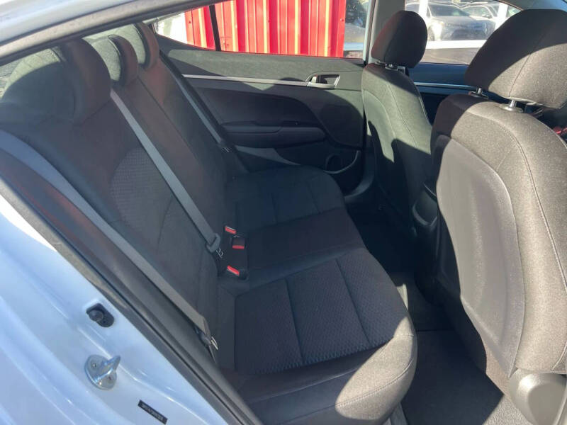 2019 Hyundai Elantra