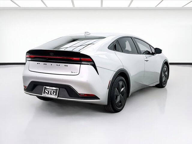 2024 Toyota Prius LE