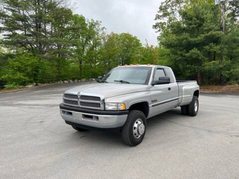 2000 Dodge Ram Pickup 3500 for sale at Nala Equipment Corp in Upton MA