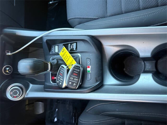 2024 Alfa Romeo Tonale Hybrid Ti