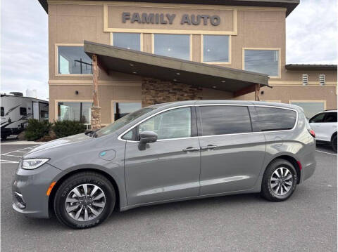 2022 Chrysler Pacifica Hybrid for sale at Moses Lake Family Auto Center in Moses Lake WA