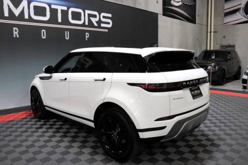 2023 Land Rover Range Rover Evoque P250 SE
