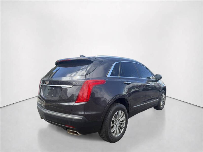 2017 Cadillac XT5 Luxury