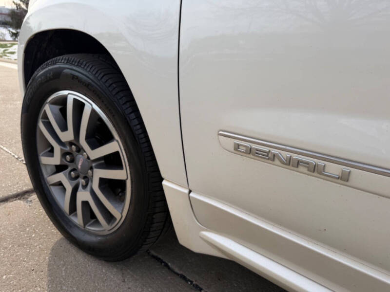 2014 GMC Acadia Denali