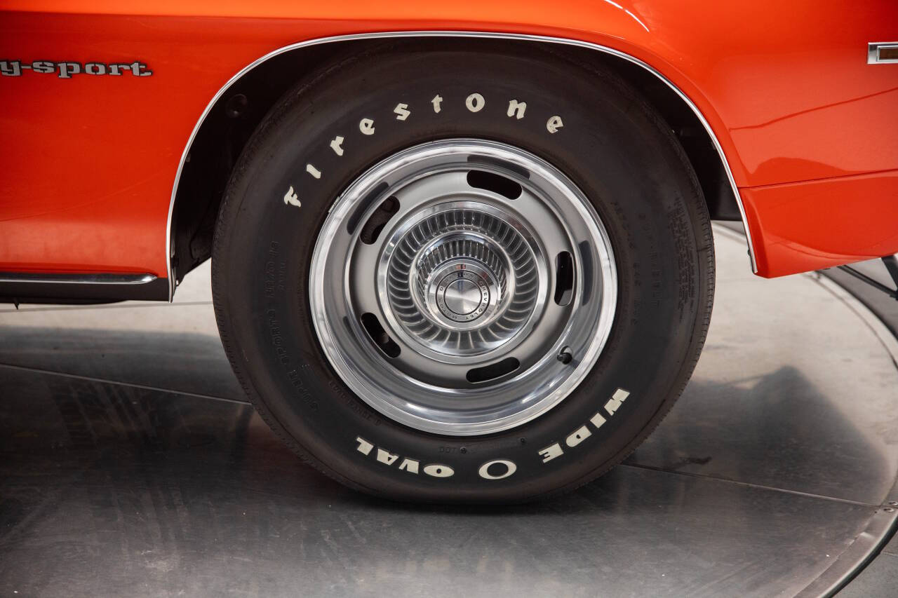 1969 Chevrolet Camaro 18