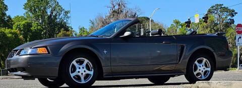2003 Ford Mustang Deluxe