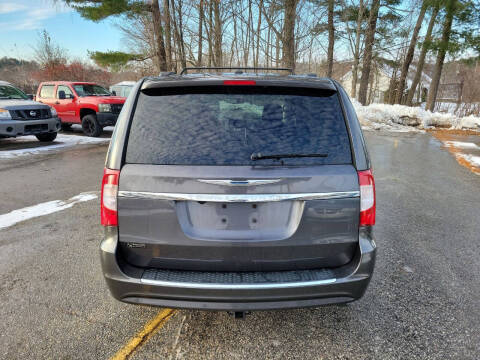2014 Chrysler Town and Country 30th Anniversary
