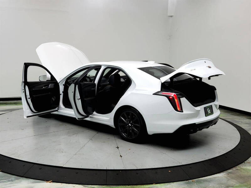 2022 Cadillac CT4-V