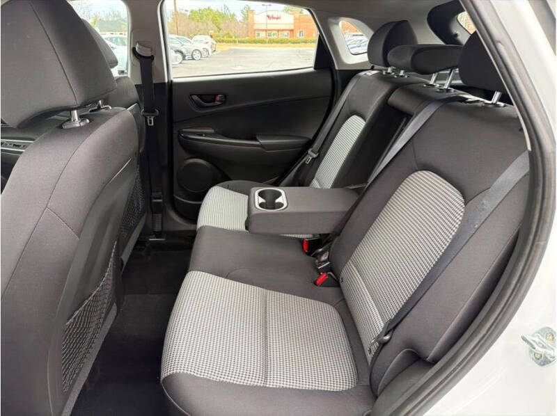 2020 Hyundai Kona SE