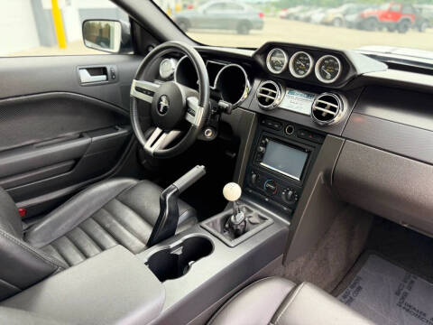 2007 Ford Mustang GT Deluxe