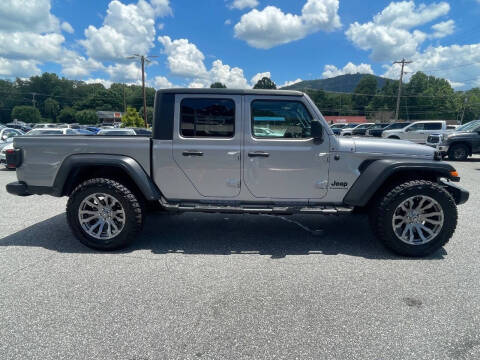 2020 Jeep Gladiator Sport S