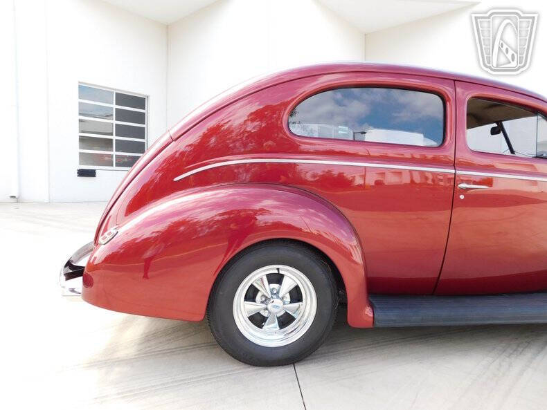 1940 Ford Deluxe